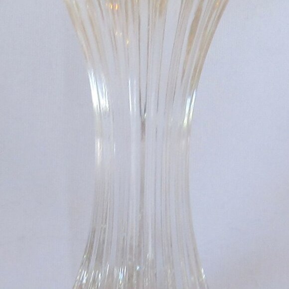 Mikasa Park Lane Wine Glass, 6 1/8" High, Full Lead Crystal                 B222 - Picture 4 of 7